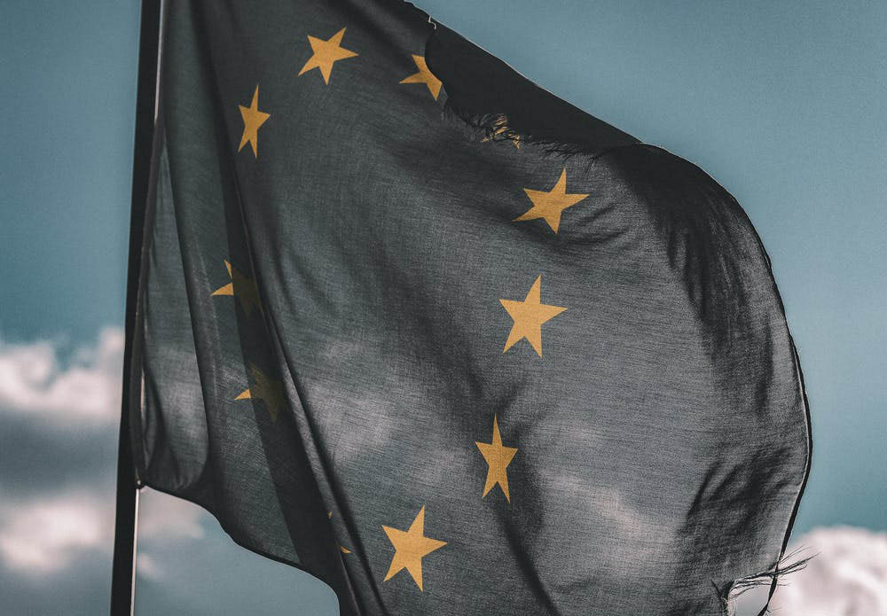 Europese vlag donker