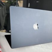 MacBook Air 2022: kleuren grijs blauw zwart