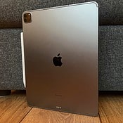 iPad Pro 2022 review met achterkant