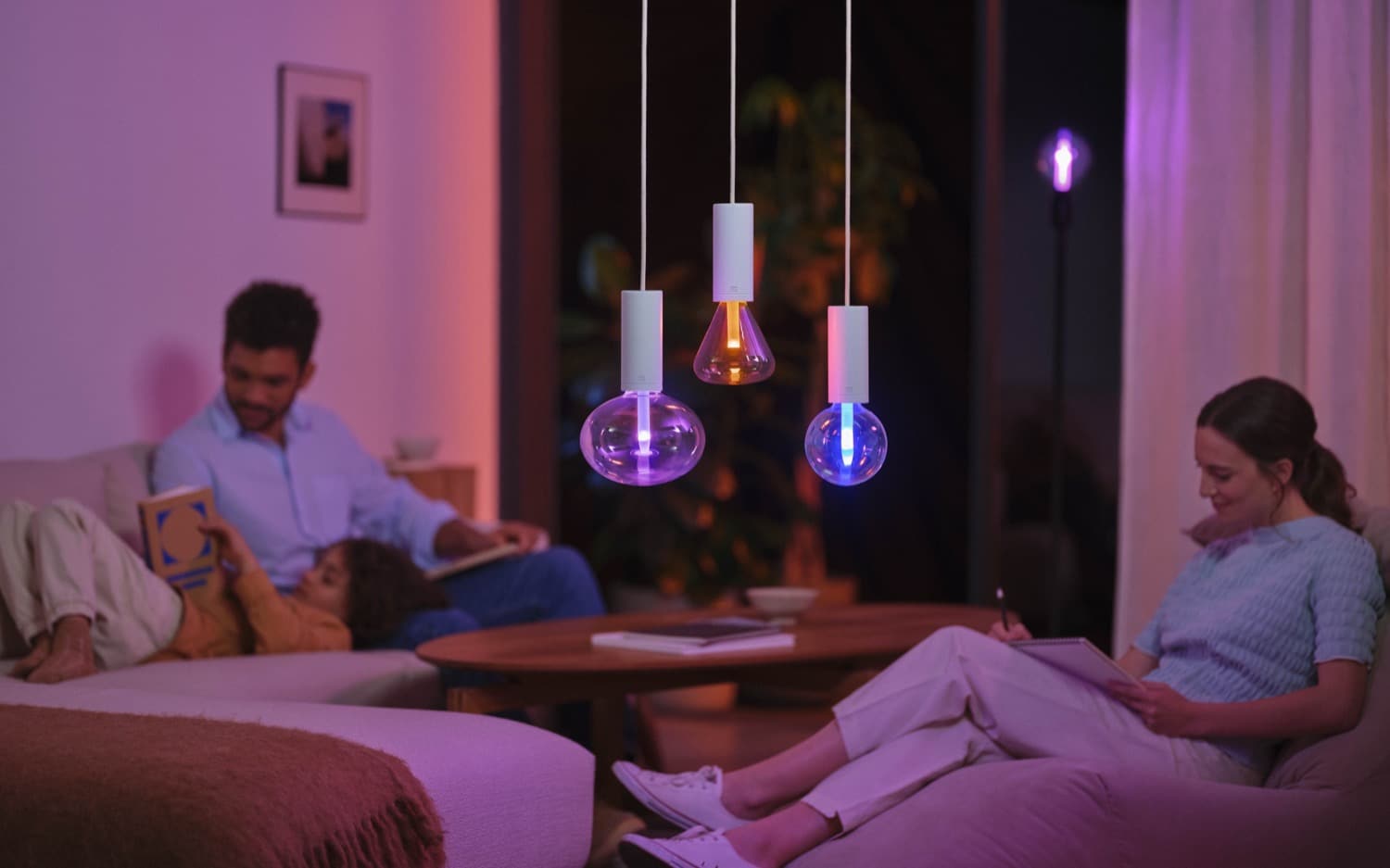 Krimpen Onze onderneming Resultaat Philips Hue Lightguide: elegante maar prijzige lampen