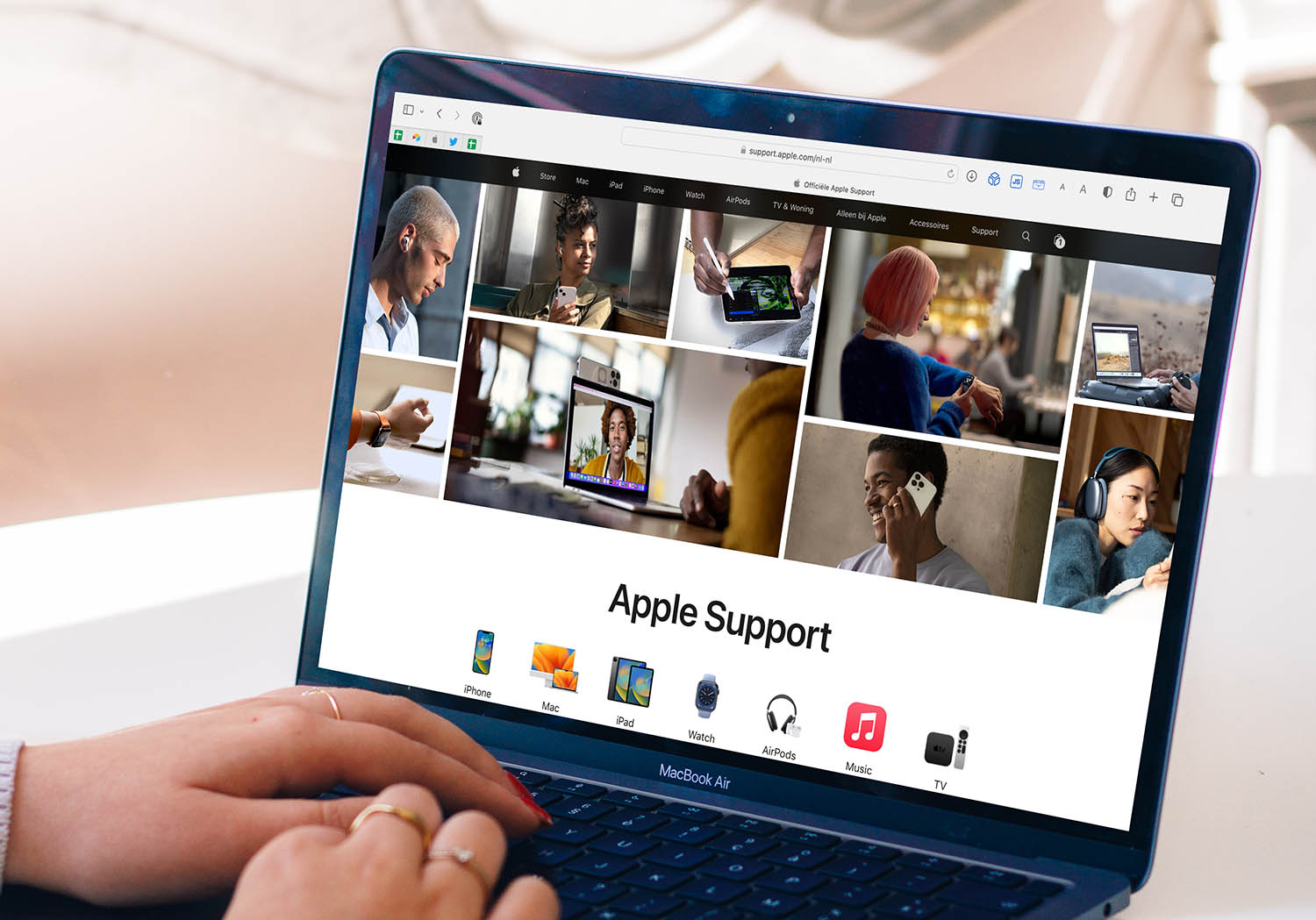 Apple Support website