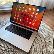 MacBook Pro 2023 review: scherm met Launchpad