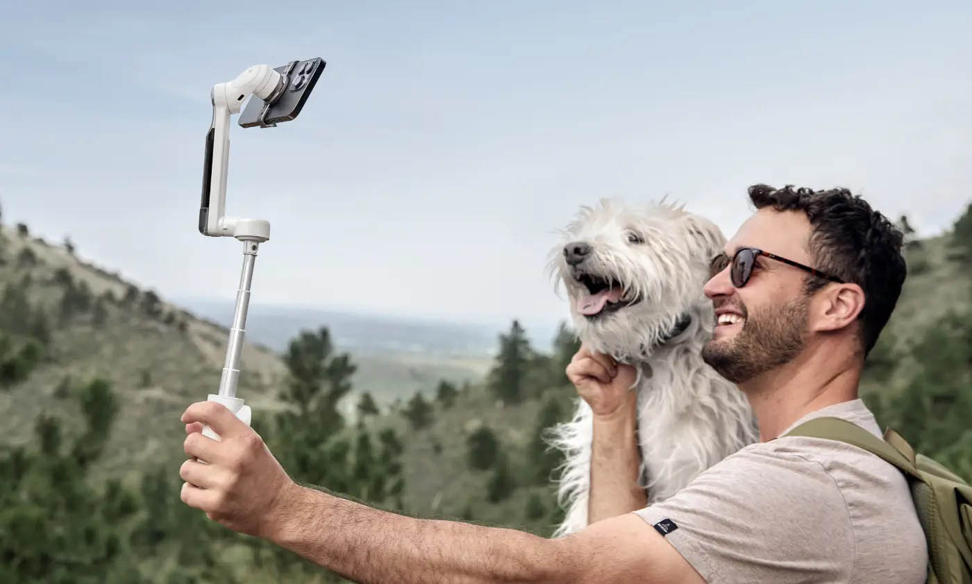 Insta360 Flow selfie met hond